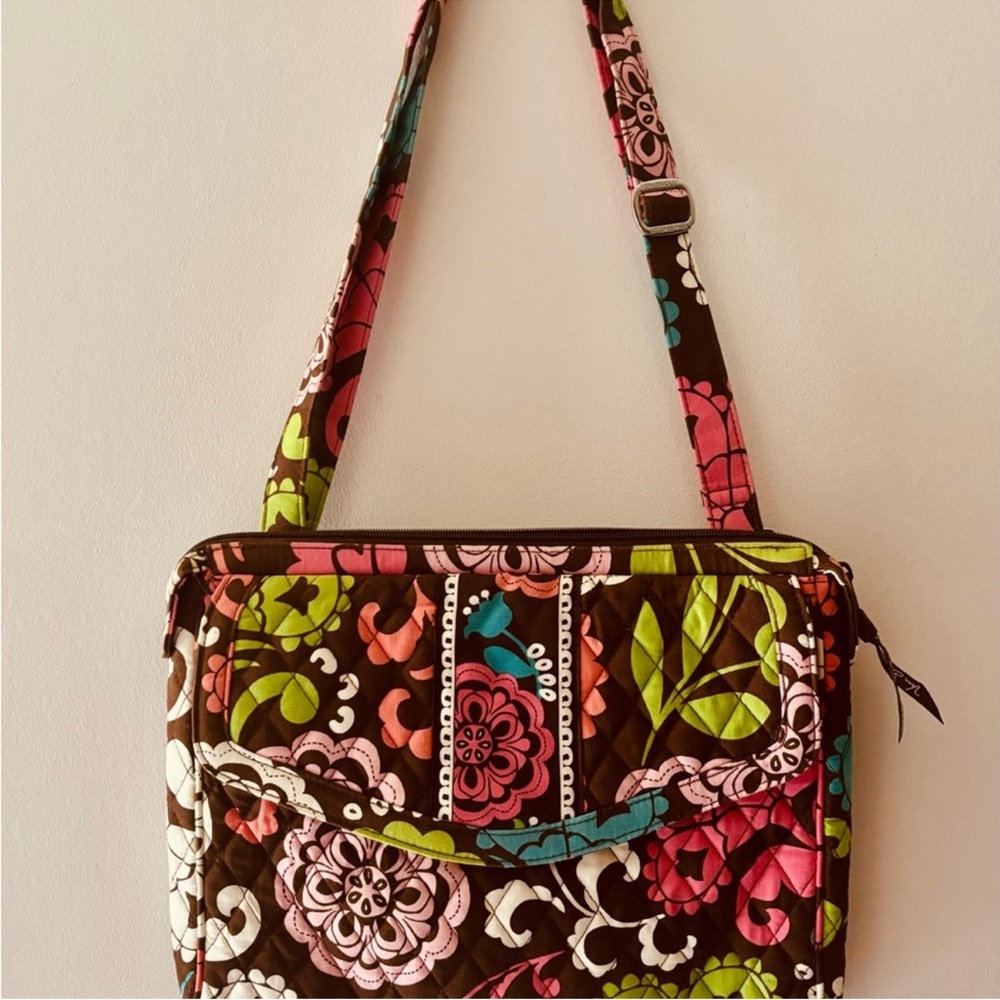 Vera Bradley Floral Patterned Women's computer crossbody bag